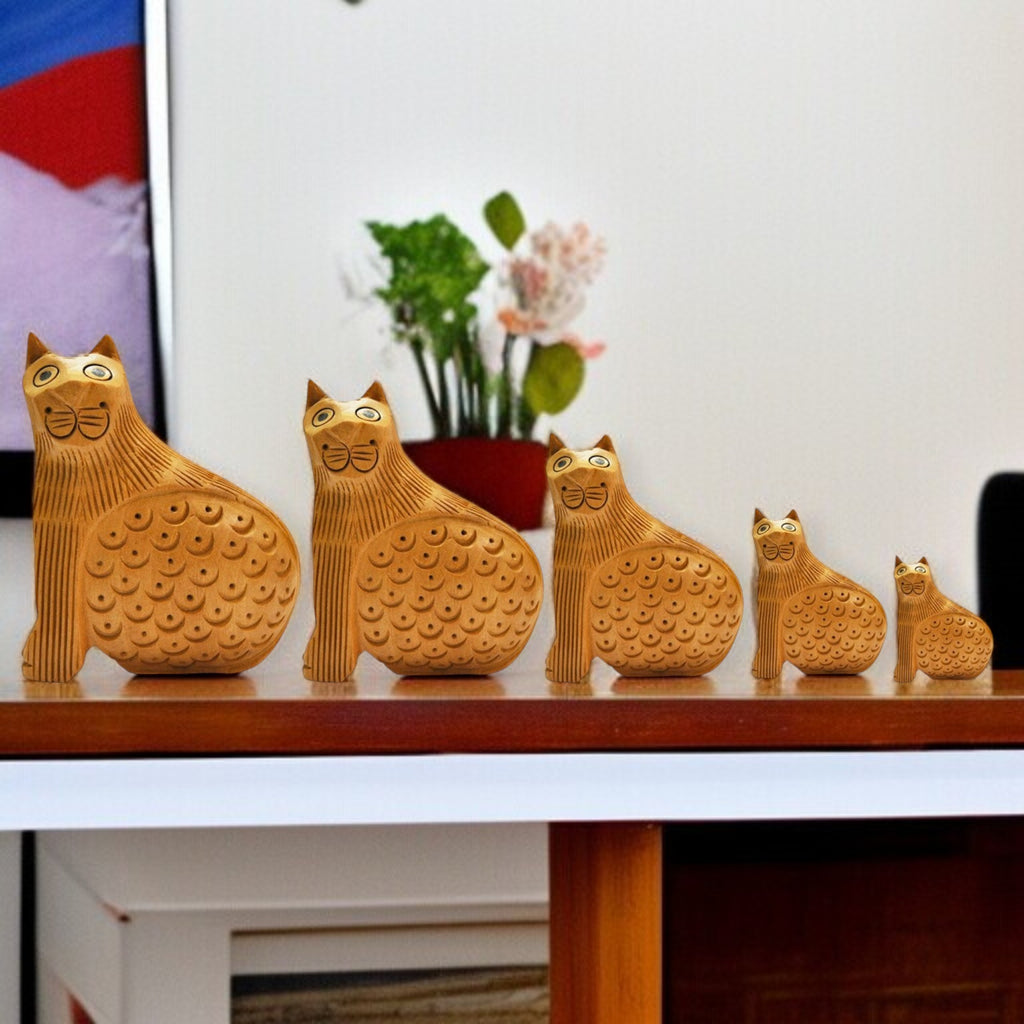 Wooden Cat Set Carving Antique Showpiece Set Of 5 Pcs - Oxyroots
