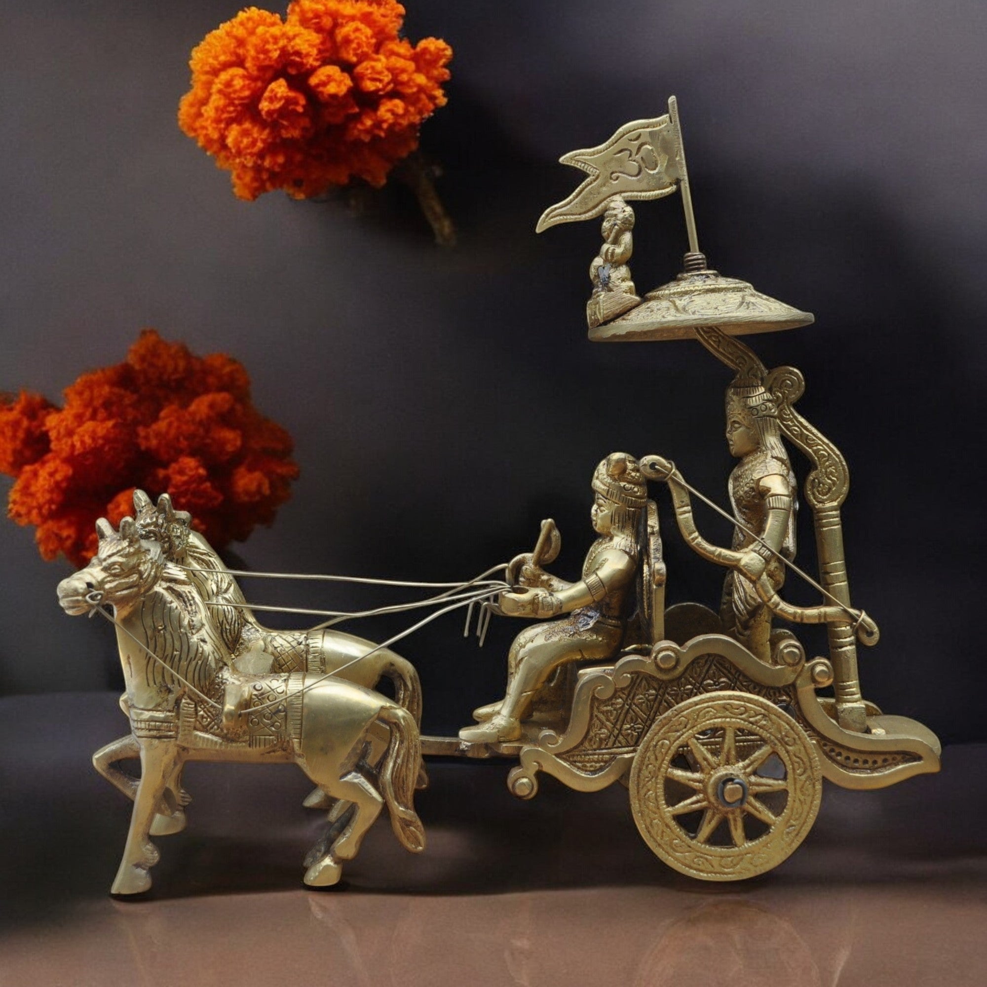 Arjun Riding Rath Mahabharat Geeta Krishna Arjun Rath with 2 Horse Showpiece – Oxyroots ...
