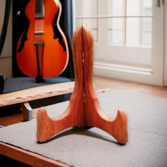 Marbel Round Ragini With pallu Plate With Wood Stand